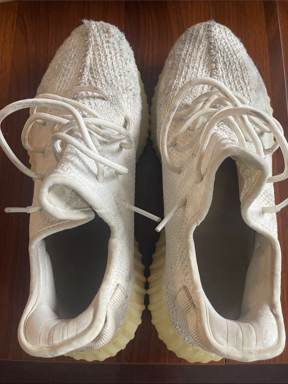 adidas Yeezy Boost 350 V2 Off-White Cream Sneakers